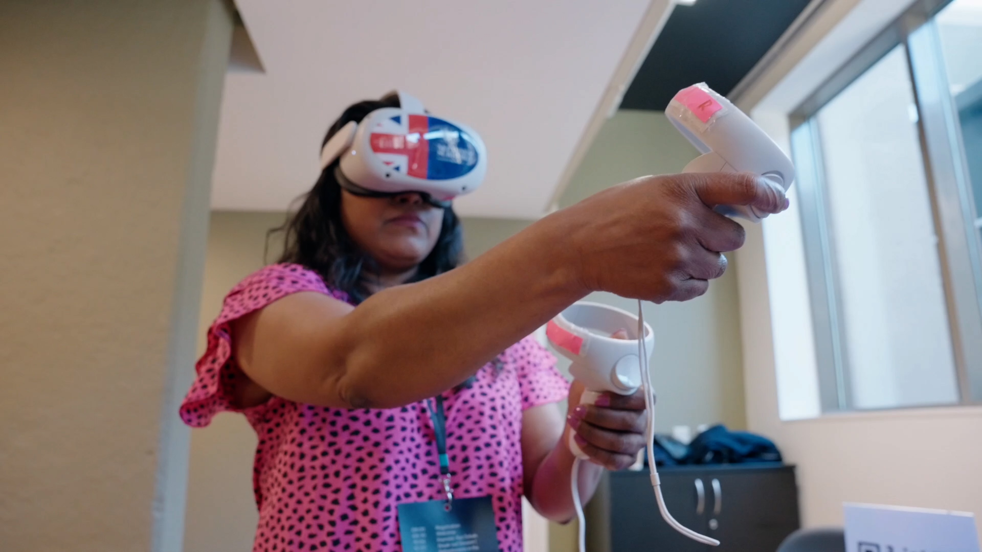User testing virtual reality software with peers